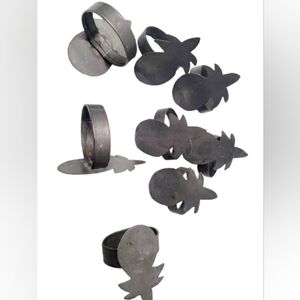 8 Metal  Pineapple Design Napkin Rings Possibly Pewter Tiki Vintage